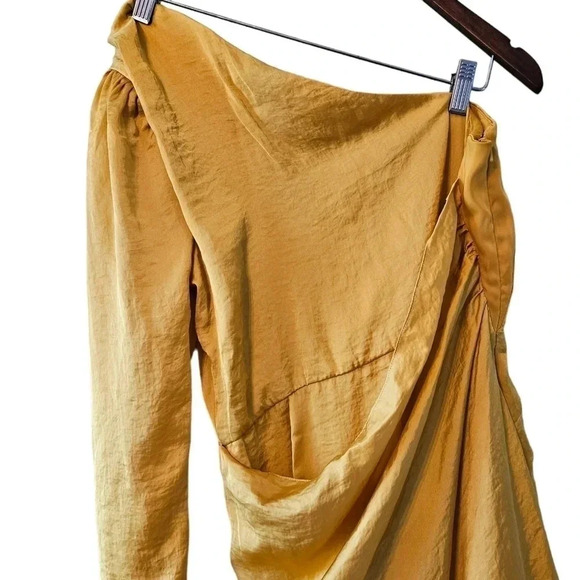 Lovers and Friends Revolve Ana One Shoulder Cocktail Dress Yellow Mustard Small. - Picture 7 of 15